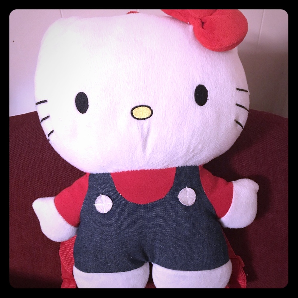 HELLO KITTY PLUSH BACKPACK (FOR OVERNIGHTS)